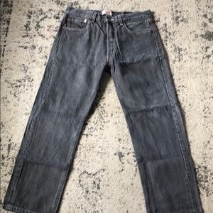 Levi’s men’s jeans 501. 34X30 button fly.